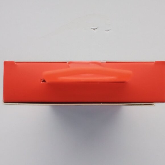 HELIX 10,000 POWER BANK WITH USB-C & USB-A PORTS CHARGE UP TO 3 DEVICES AT ONCE - Picture 10 of 14